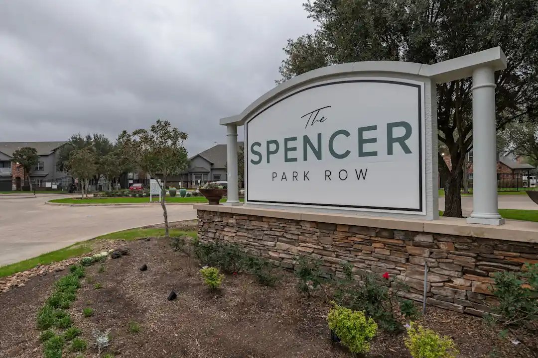 Spencer Park Row 15335 Park Row Houston TX Apartments for