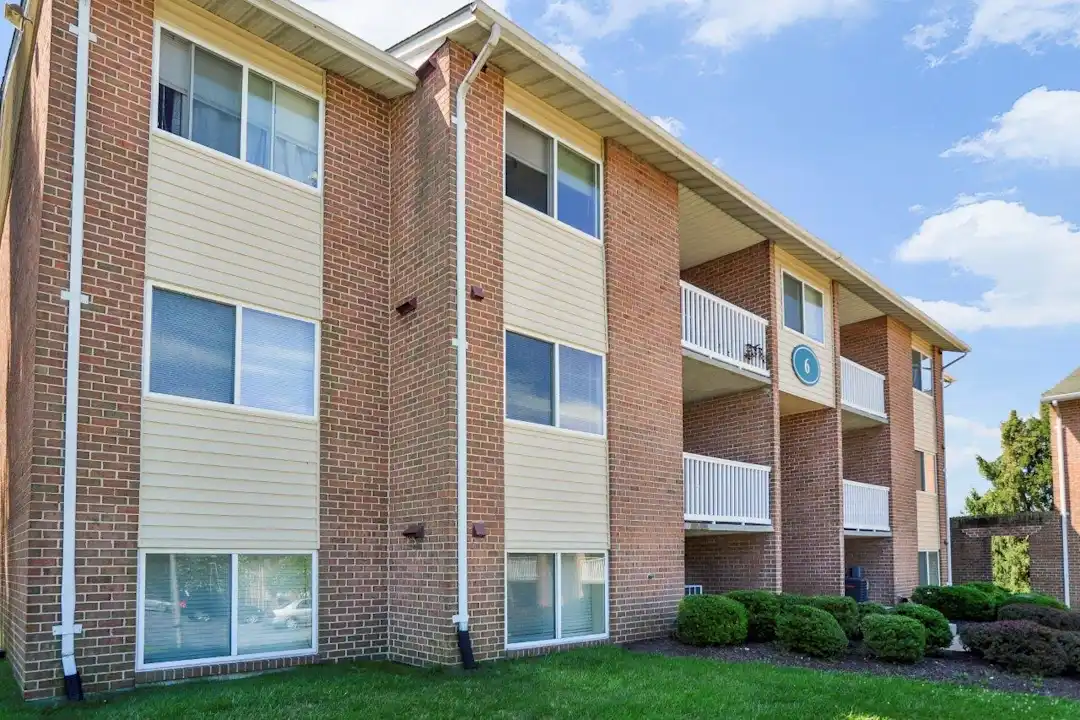 Apartments Near 21228