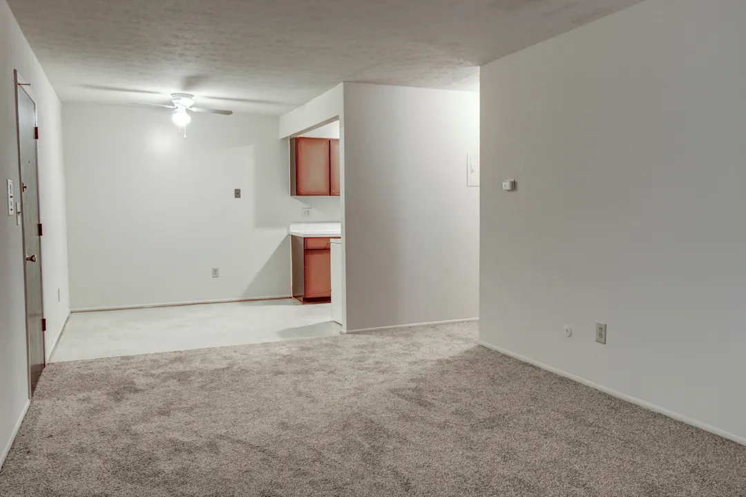 Plymouth Park Apartments 40325 Plymouth Rd Plymouth Mi Apartments For Rent Rent Com