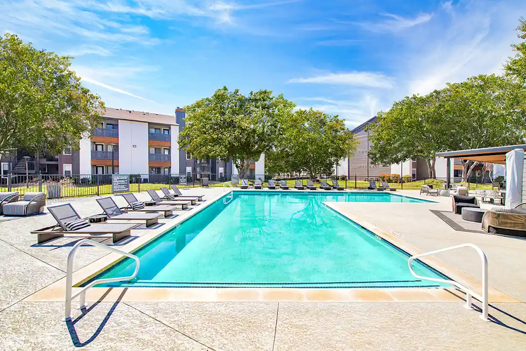 MAA East Austin 6600 Ed Bluestein Blvd Austin, TX Apartments for