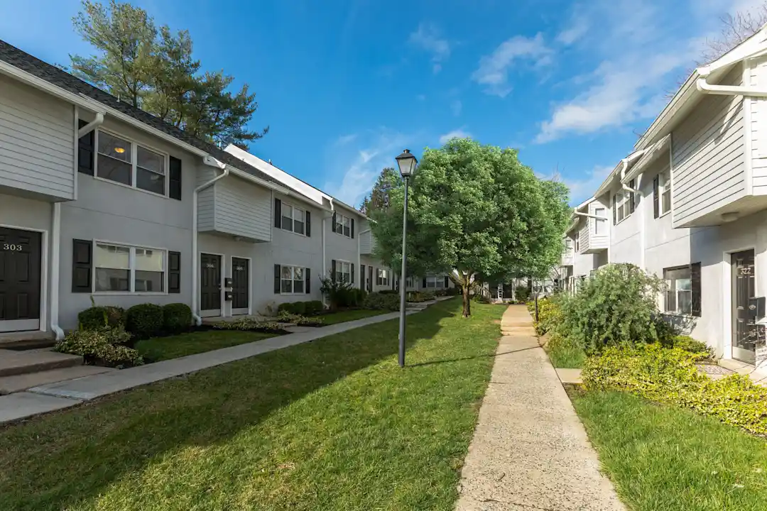 Westgate Village 333 Lancaster Ave Malvern PA Apartments for