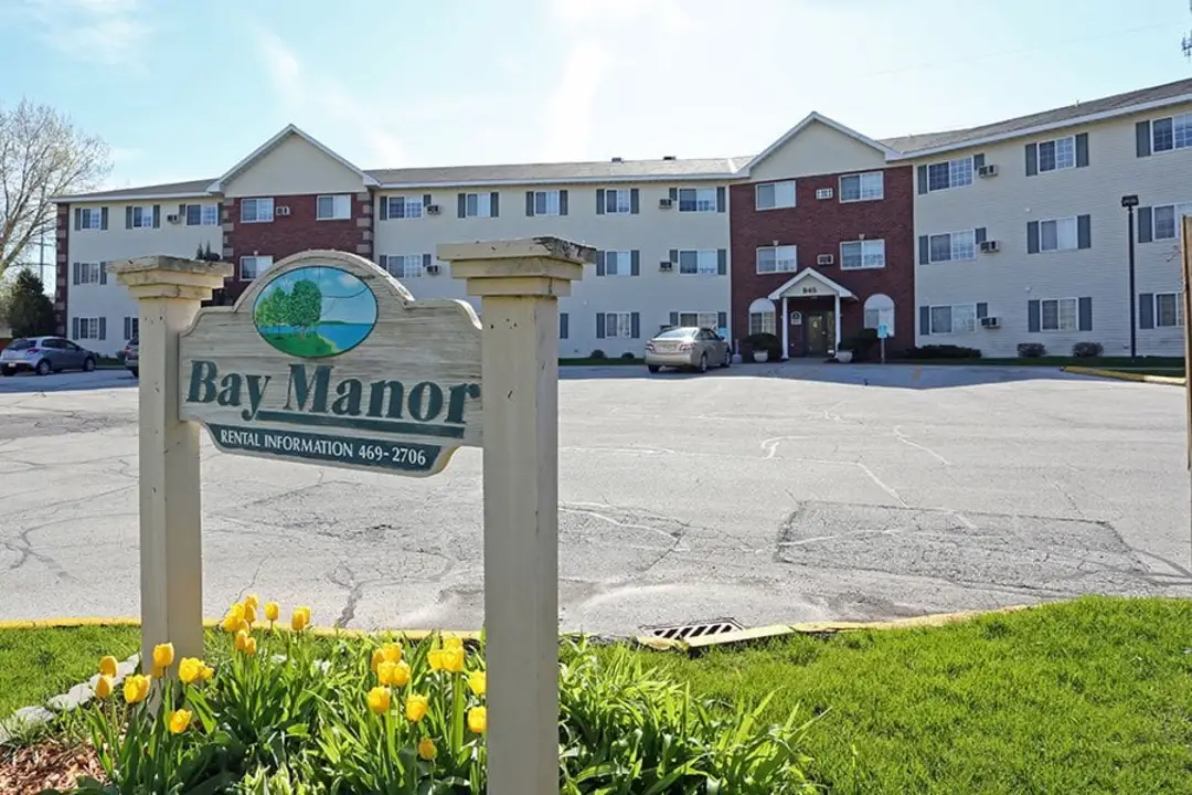 Bay Manor Apartments Green Bay