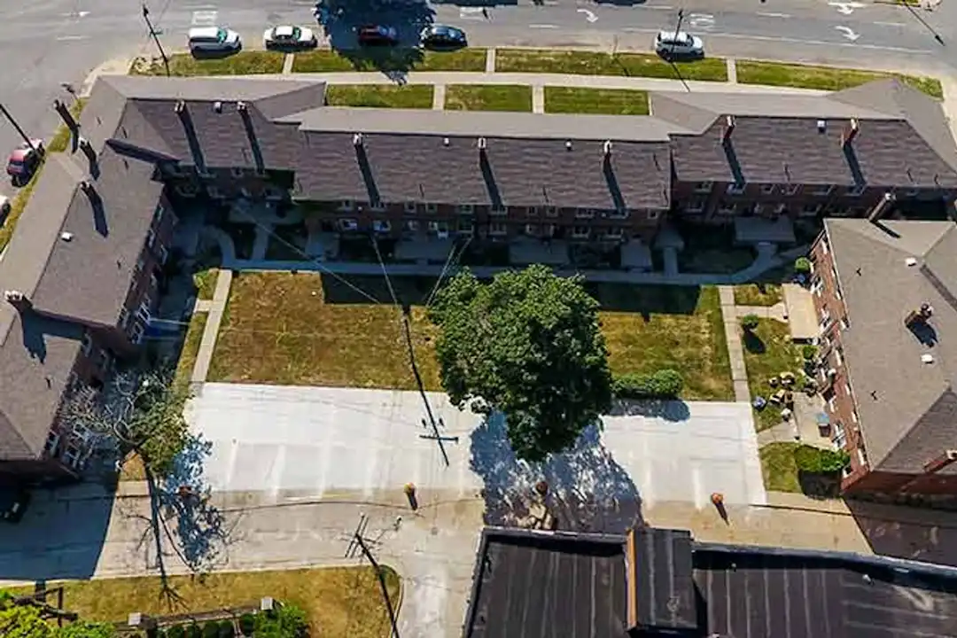 covington-terrace-17500-2nd-ave-detroit-mi-apartments-for-rent-rent
