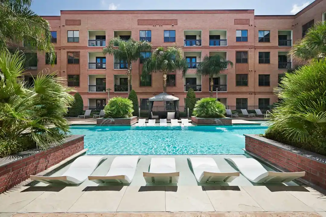 Camden Travis Street Apartments
