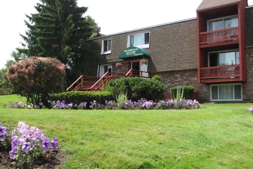 Edgebrook Estate