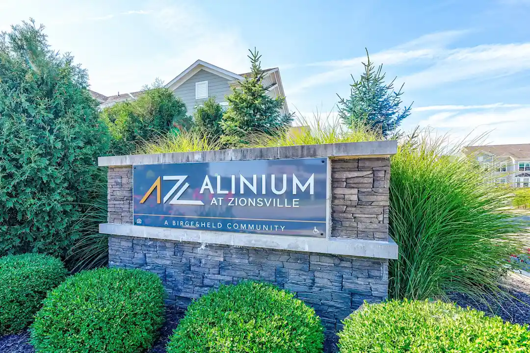 Alinium at Zionsville Apartments Zionsville IN 46077