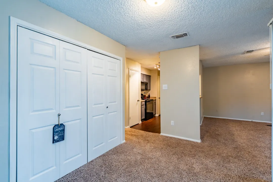 Oak Bend Place Apartments - Tomball, TX 77375