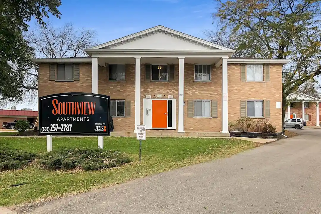Southview Apartments Apartments Madison, WI 53713