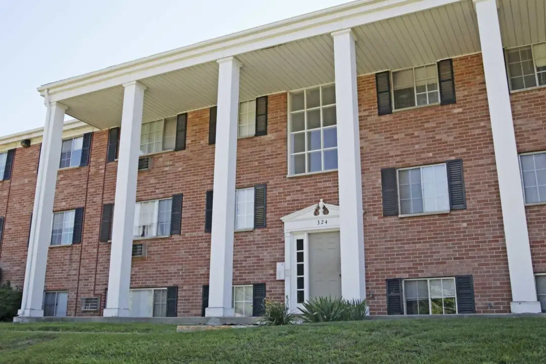 Sage Terrace Apartments 318 N Sage St Kalamazoo MI Apartments