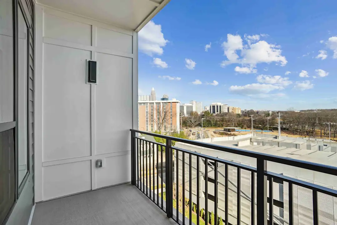Apartments 28204