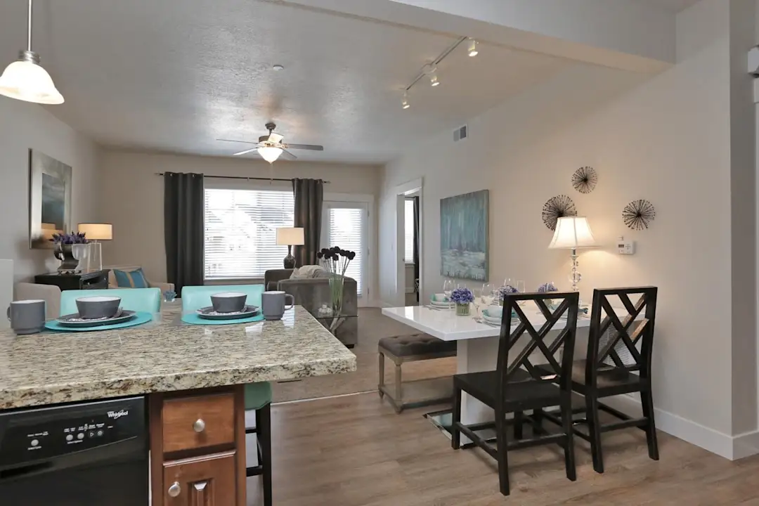 Cresthaven Apartments Lehi, UT 84043