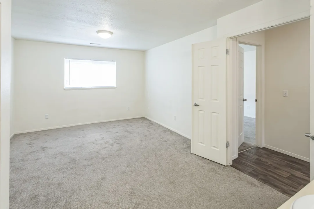 Springwood Apartments - Bountiful, UT 84010