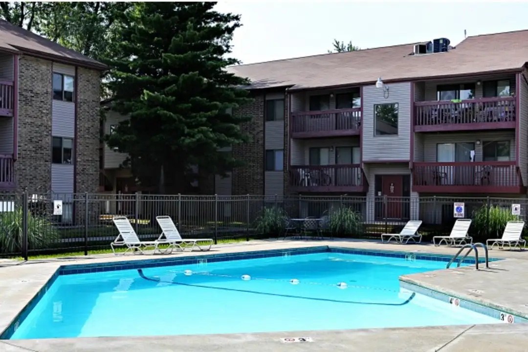 Briarwood Village Apartments Springfield, MO 65804