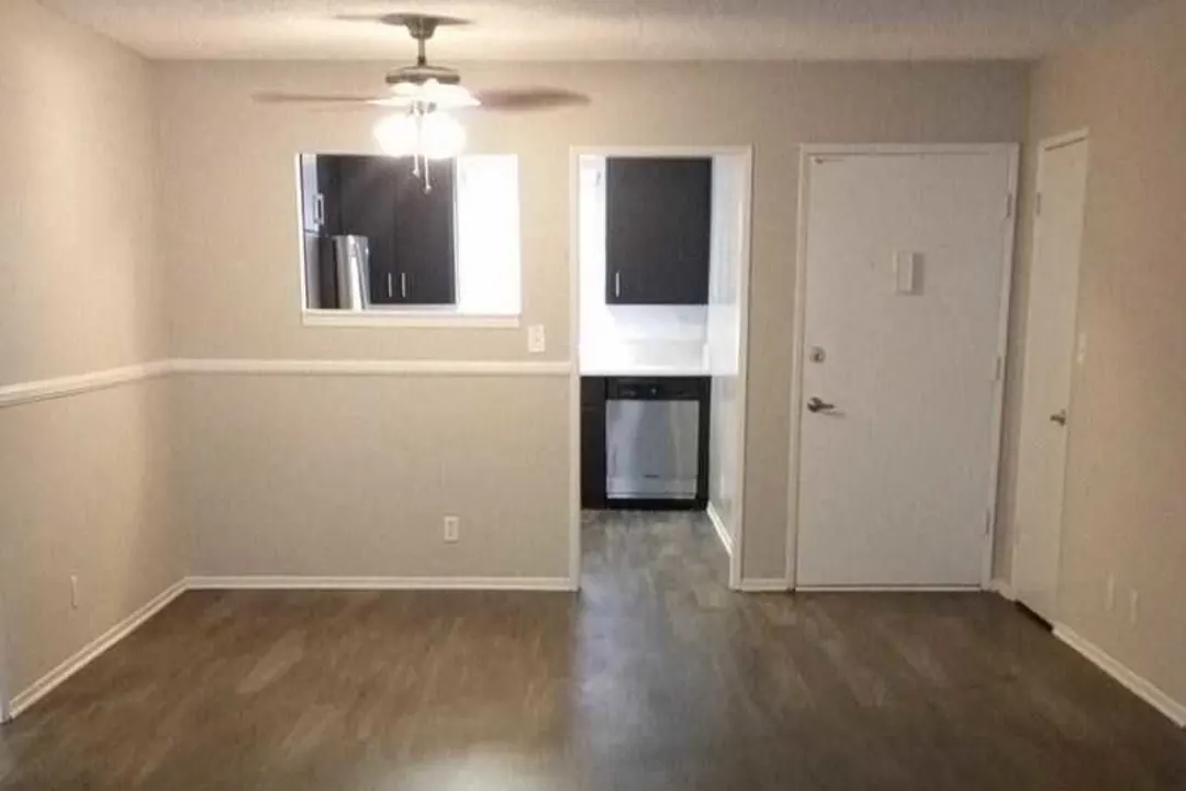 The Square: Affordable Apartments in Downey, CA