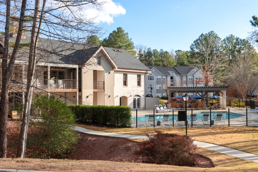 Gwinnett County's oldest country club replaced with apartment community