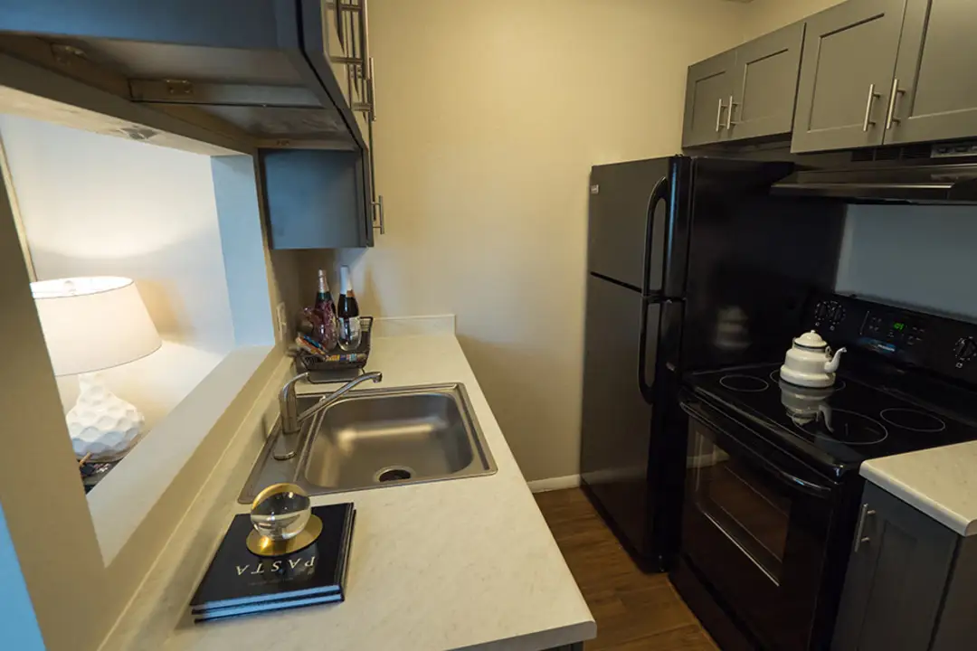 Eight20 - 820 W Timber Creek Way | Salt Lake City, UT Apartments 