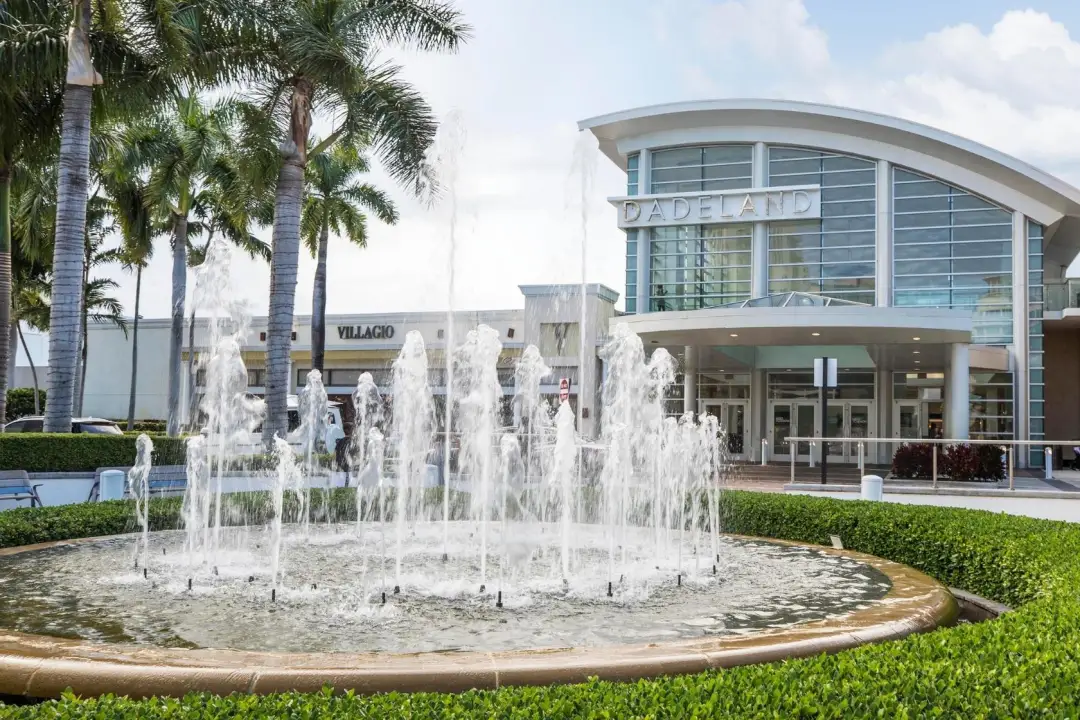 Presidents Day plans? Dadeland Mall is open today Monday, February