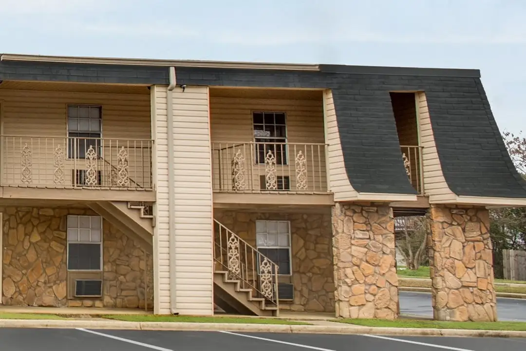 Brookstone 2300 5th Ave E Tuscaloosa AL Apartments for Rent