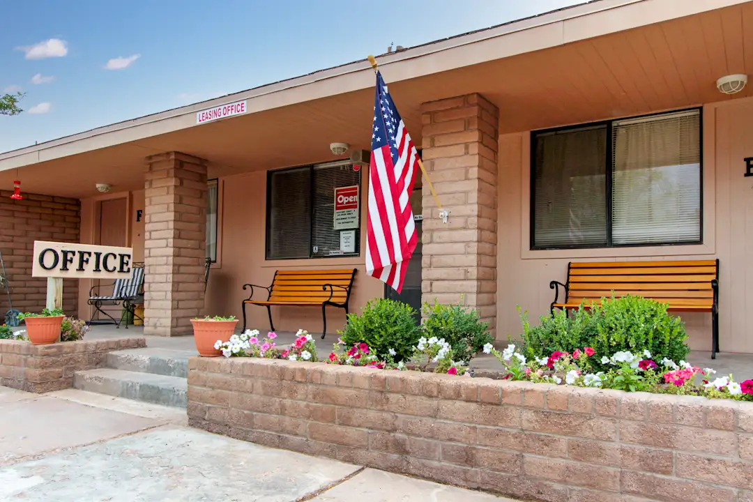 Starlight Court Quad Homes Apartments Alamogordo, NM 88310