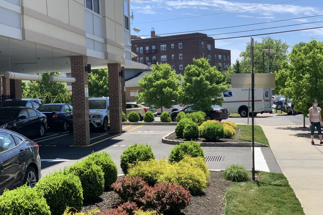 Elizabeth Square Apartment Homes