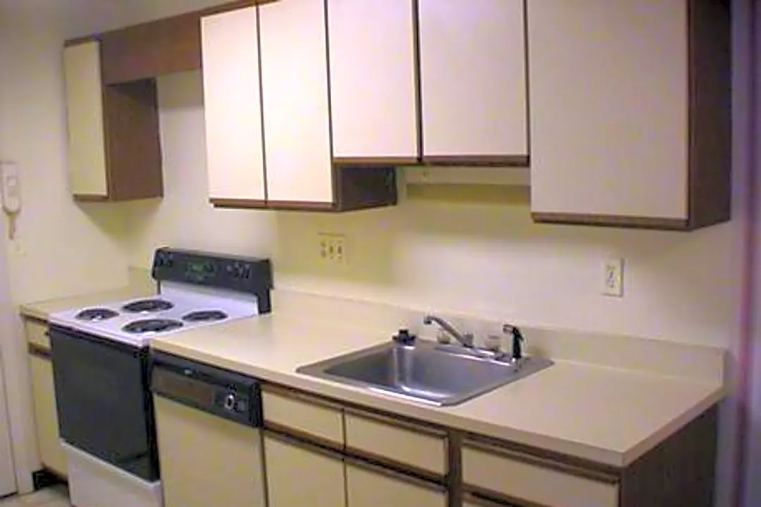 Beacon Hill 1188 Middle Tpke W Manchester Ct Condos For Rent Rent Com