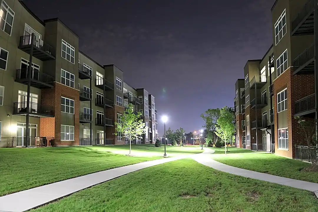 The residences clearance at hamilton lakes