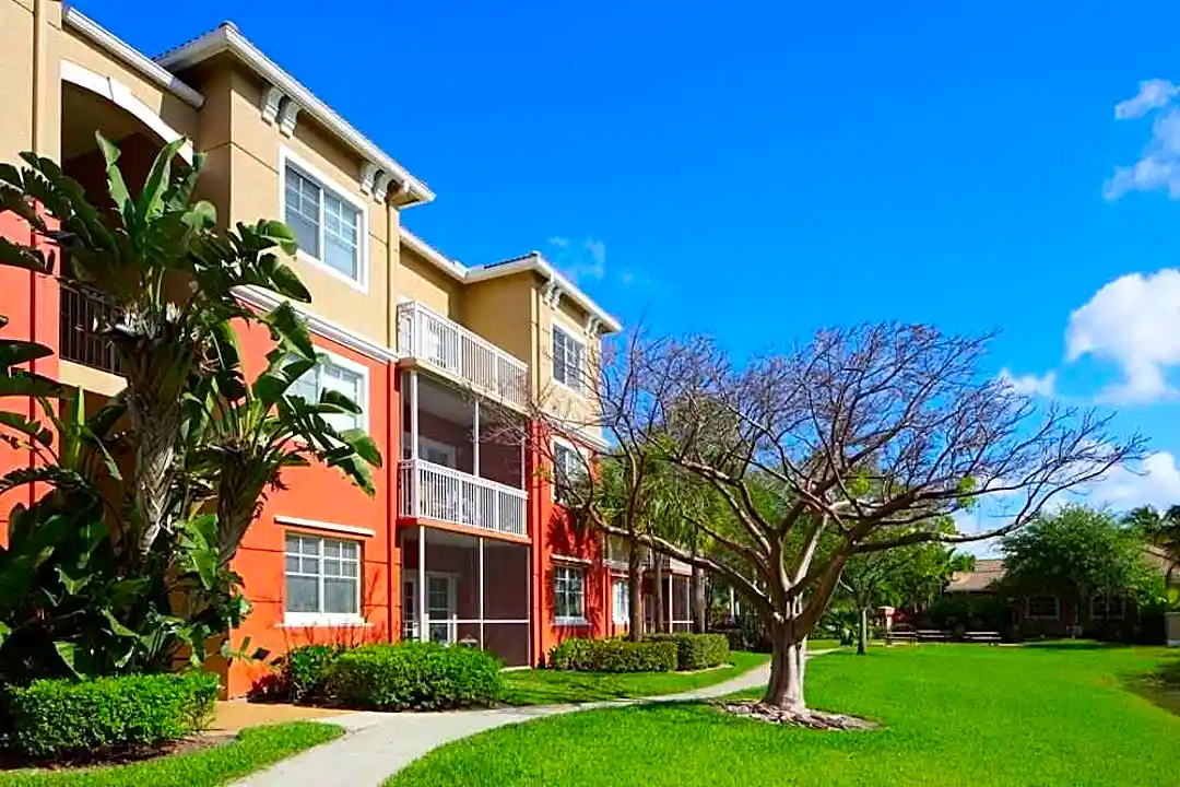 Vista Lago Apartments - 3130 N Jog Rd, West Palm Beach, FL Apartments for  Rent