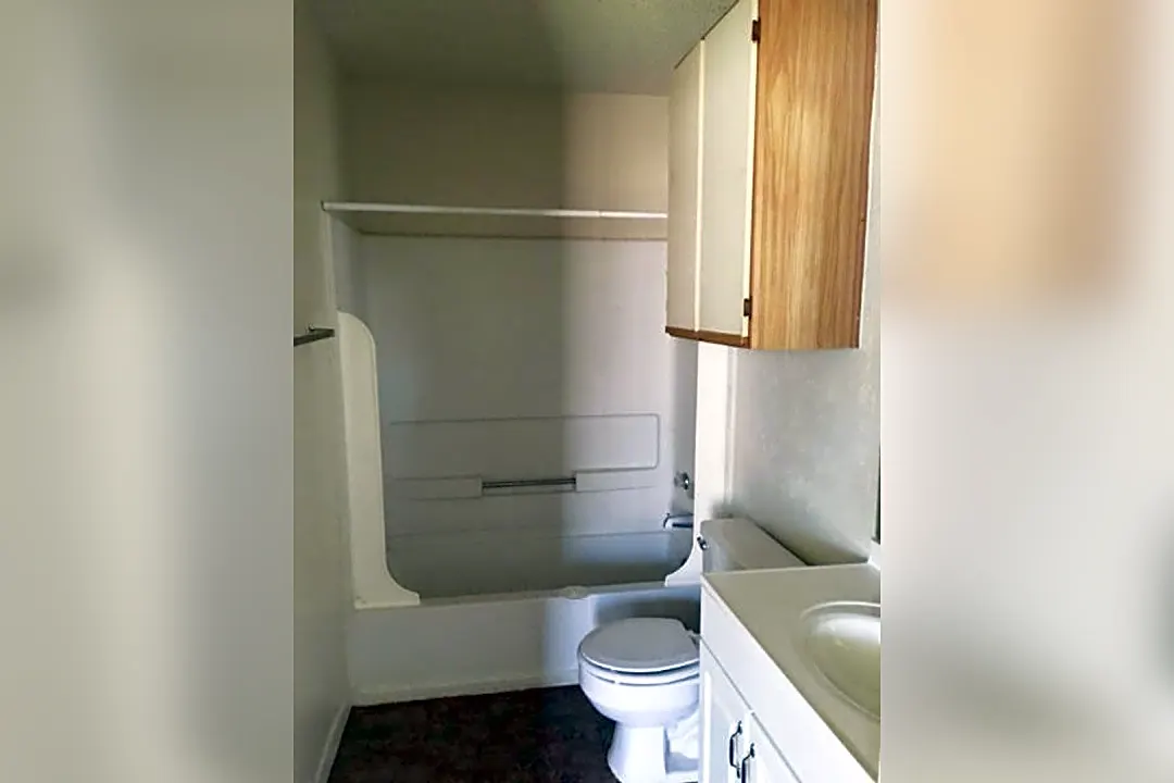 8824 Old McGregor Rd 8824 Old McGregor Rd unit 202 Woodway, TX