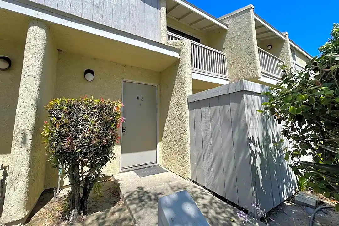 1311 W Cypress Ave 1311 W Cypress Ave unit B8 Lompoc, CA Houses