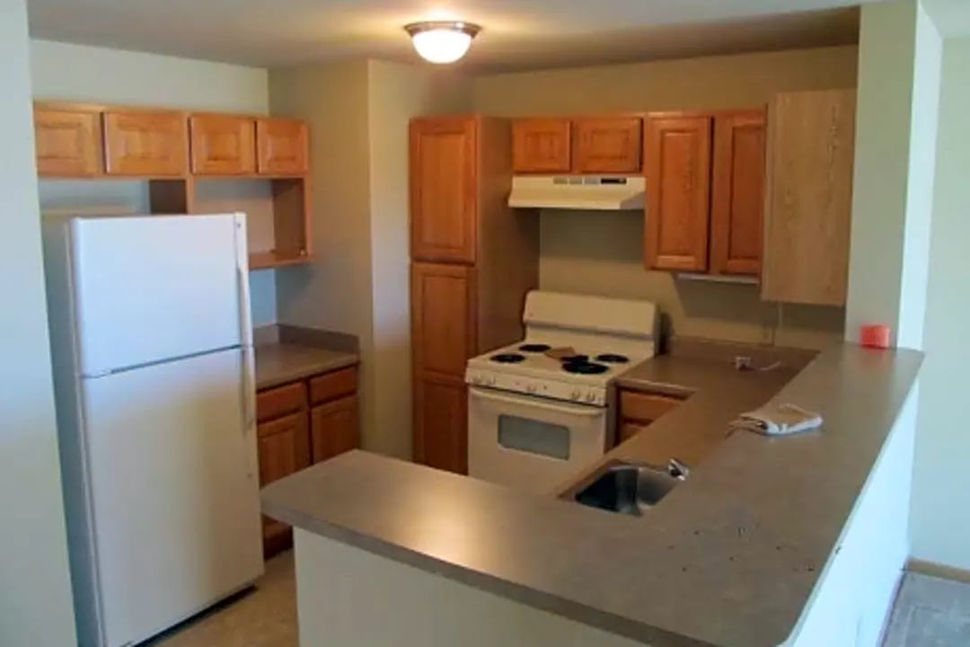 Brookstone Commons 120 Byrd Ave Neenah WI Apartments for Rent