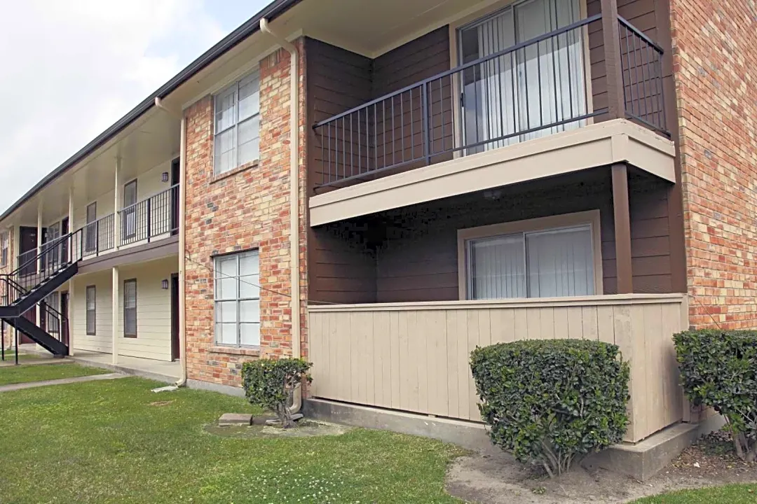 Pindo Pointe Apartments Beaumont TX 77708