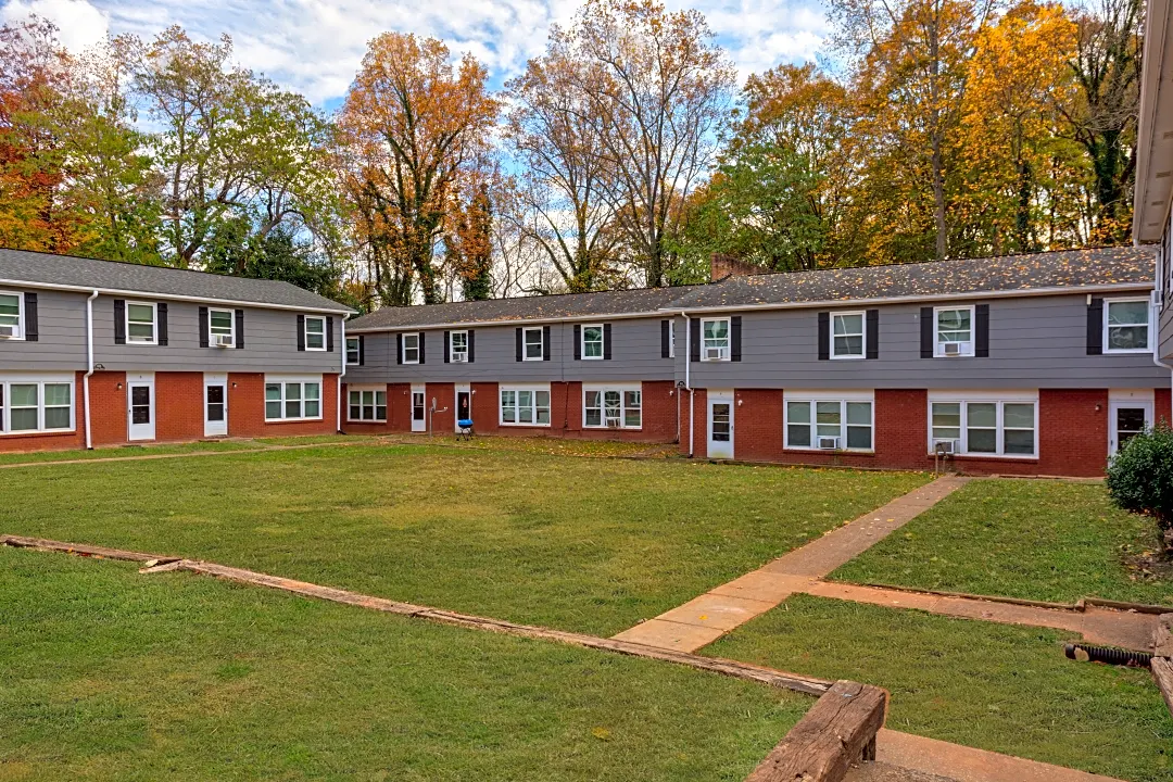 Cambridge Park Townhomes 1601 Dewberry Terrace Charlotte NC