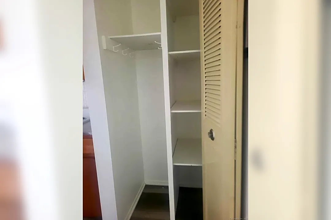 169 Birdseye St 169 Birdseye St unit 2nd floor Bridgeport, CT Houses for Rent Rent.