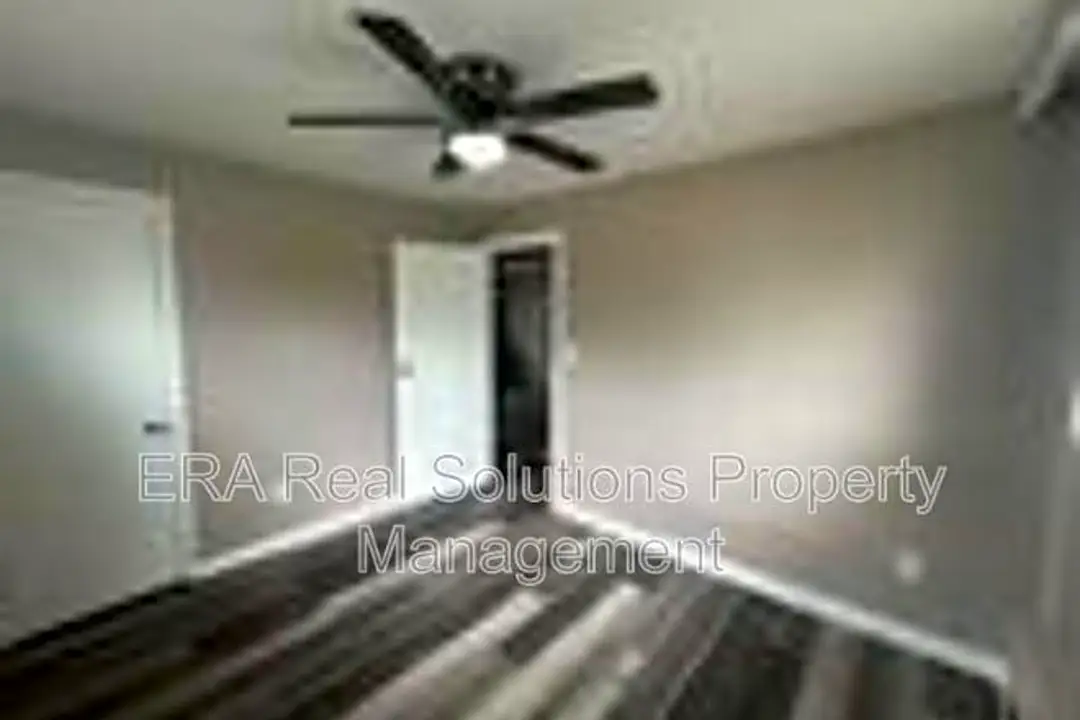 532 Rockdale Ave Houses Cincinnati, OH 45229