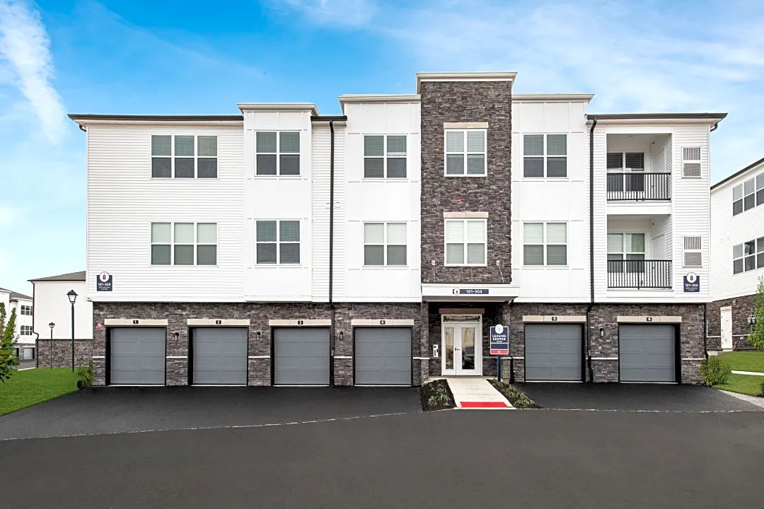 Camelot at Toms River Apartments - Toms River, NJ 08753