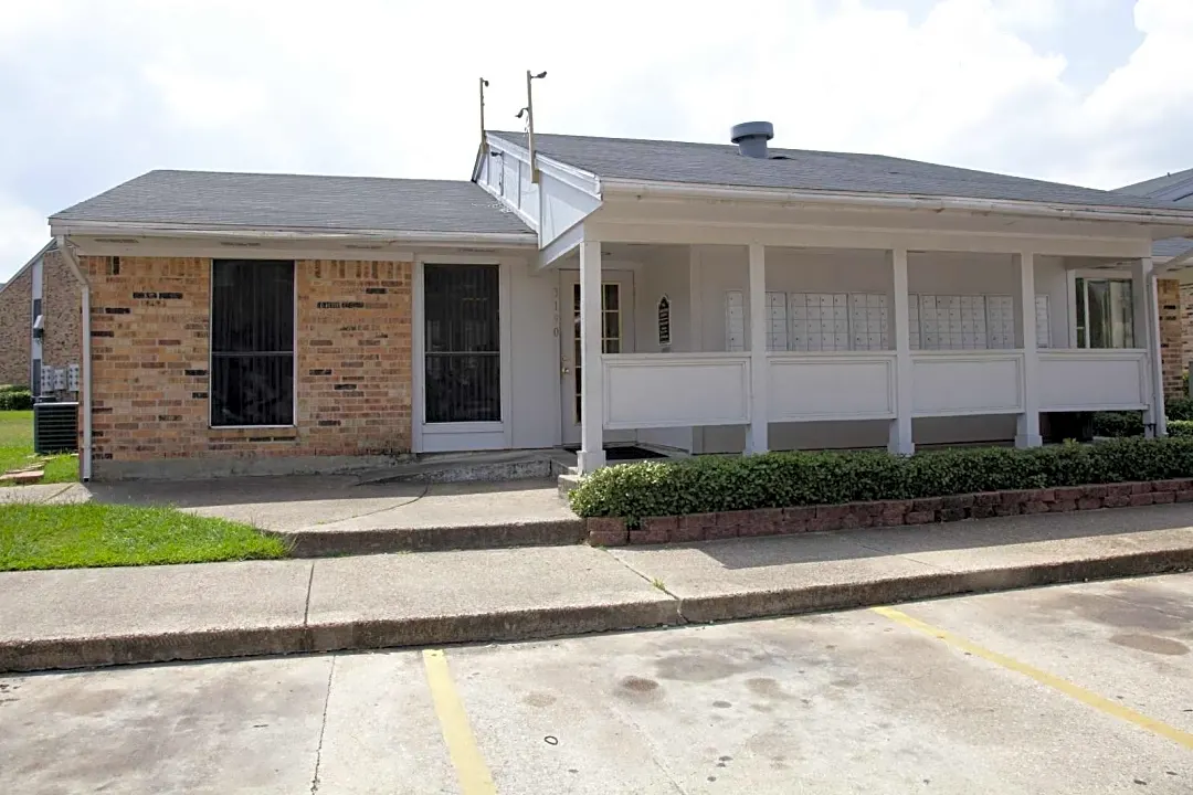 Ashley Park Apartments 3190 Eastex Fwy Beaumont TX Apartments