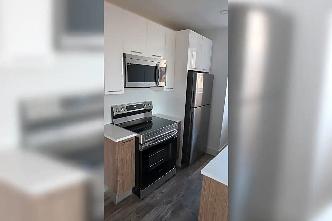 941 W Carmen Ave 941 W Carmen Ave unit 708 Chicago, IL Apartments