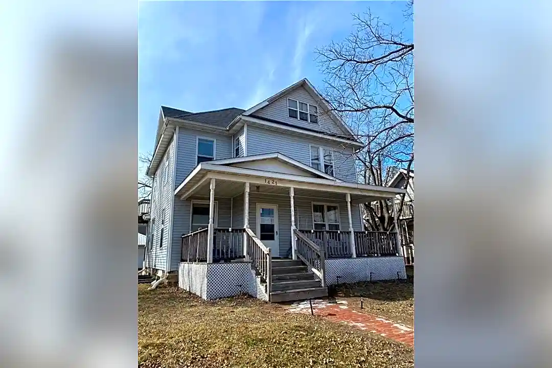 1421 Broadway St S Menomonie, WI Houses for Rent Rent.