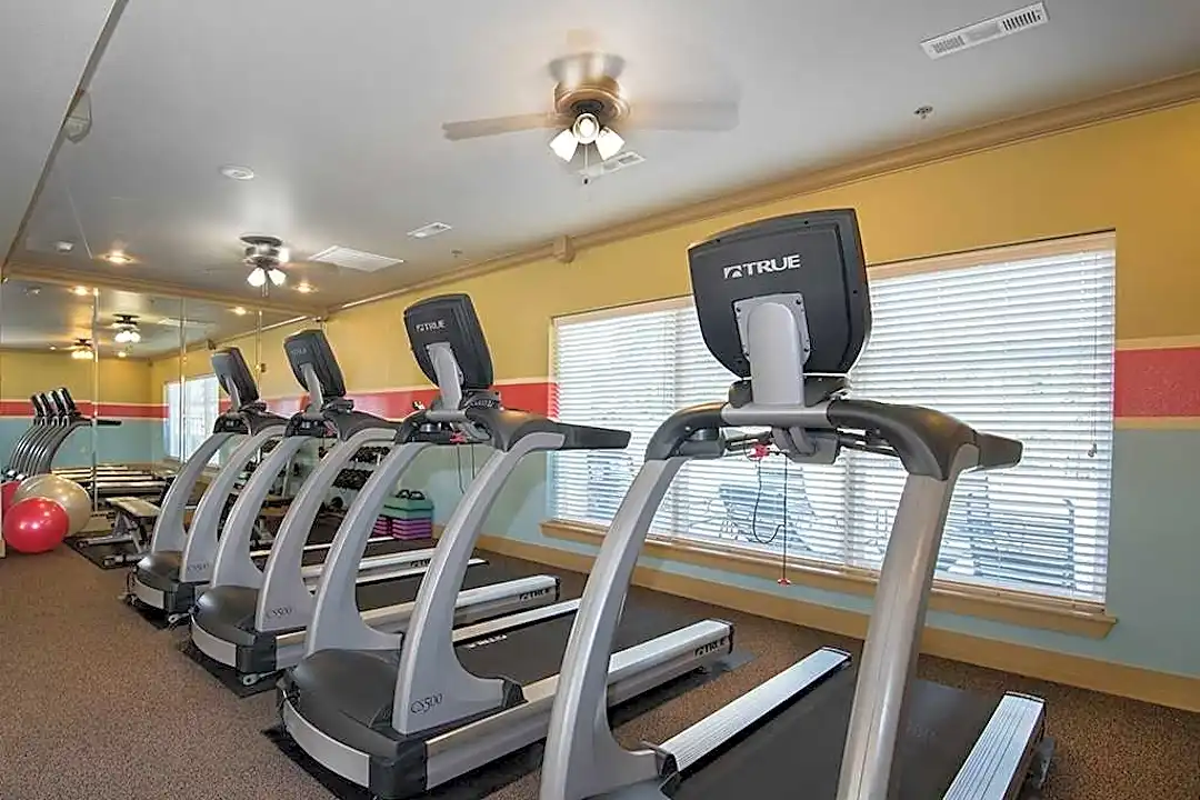Greens At Jonesboro 959 Links Dr Jonesboro Ar Apartments For Rent Rent Com