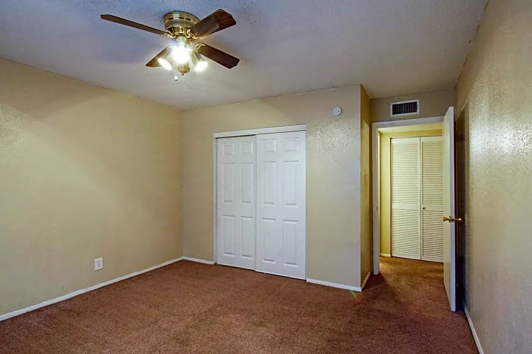 Timberlake Courts Apartments Beaumont TX 77707