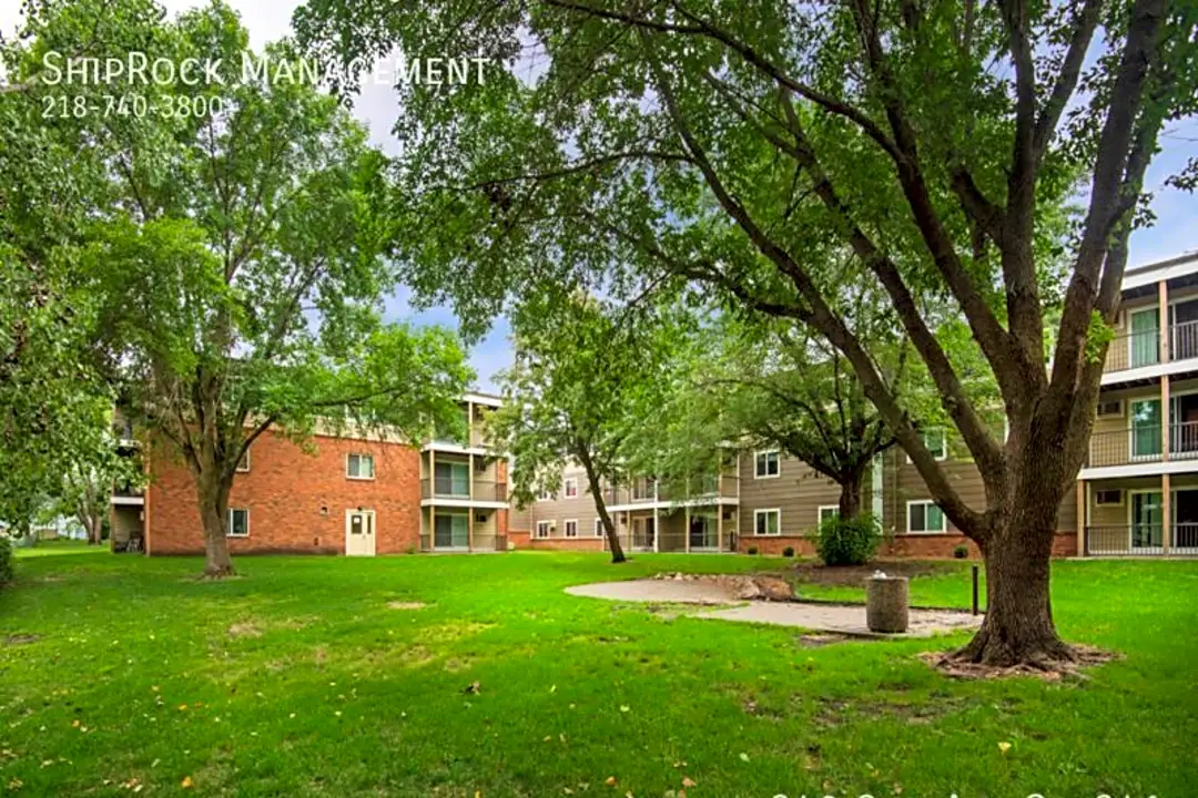 Park Meadows  Apartments in Waite Park, MN