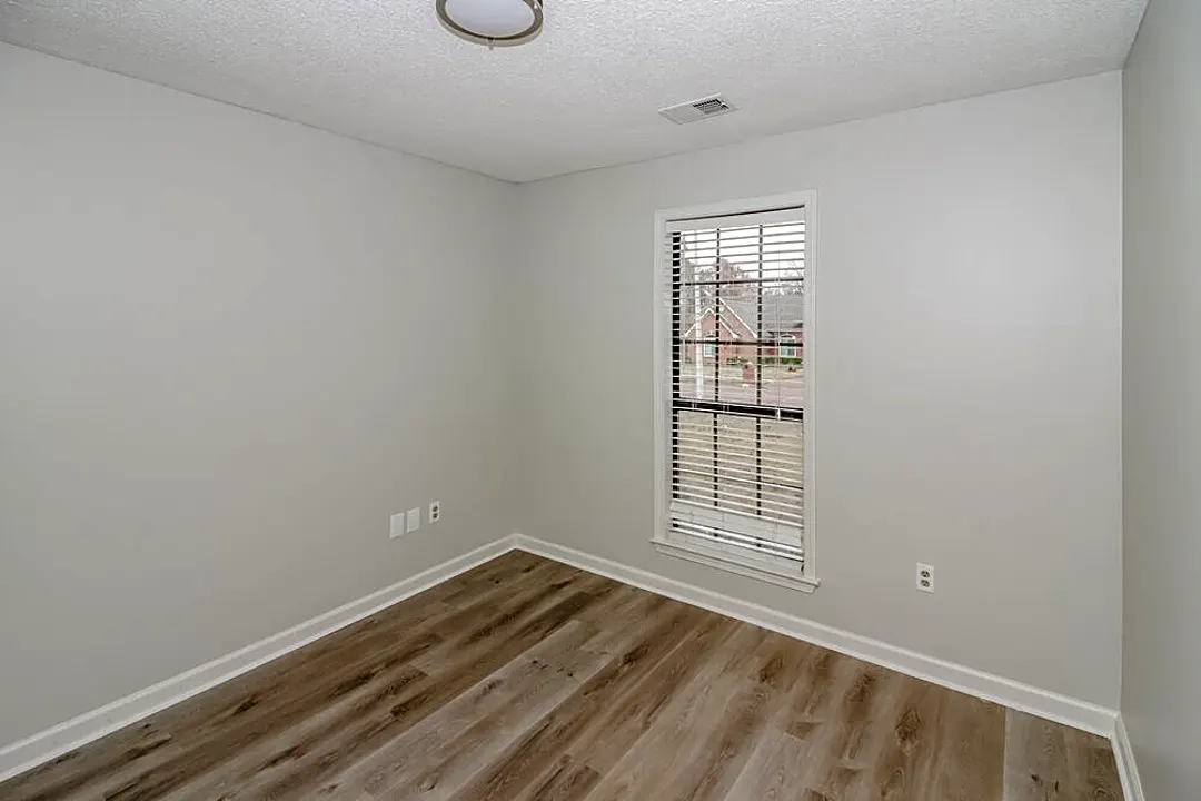 4687 Shadow Wick Ln Houses Bartlett, TN 38002