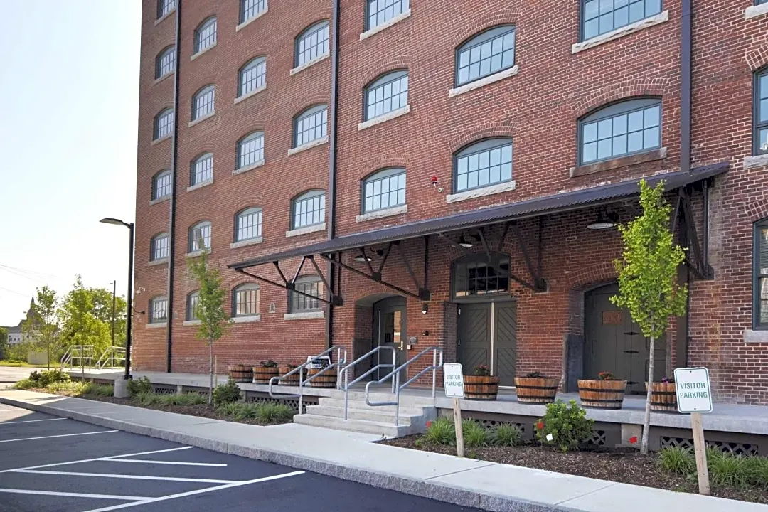 Cotton Mill Square 30 Front St Nashua NH Apartments for Rent