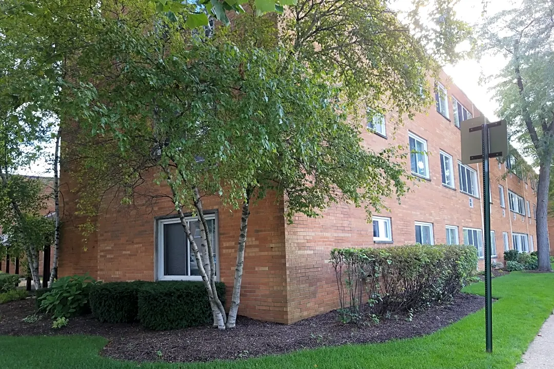 100 Best Apartments in Skokie, IL (with reviews)