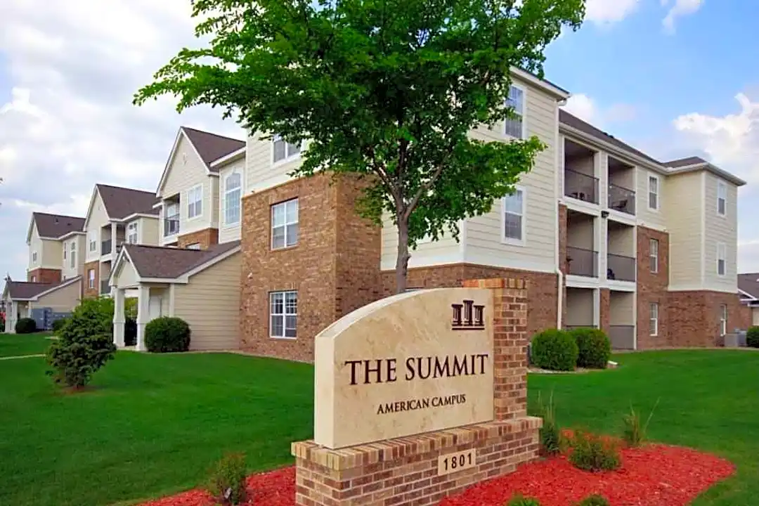 The Summit & Jacob Heights - Mankato, MN 56001