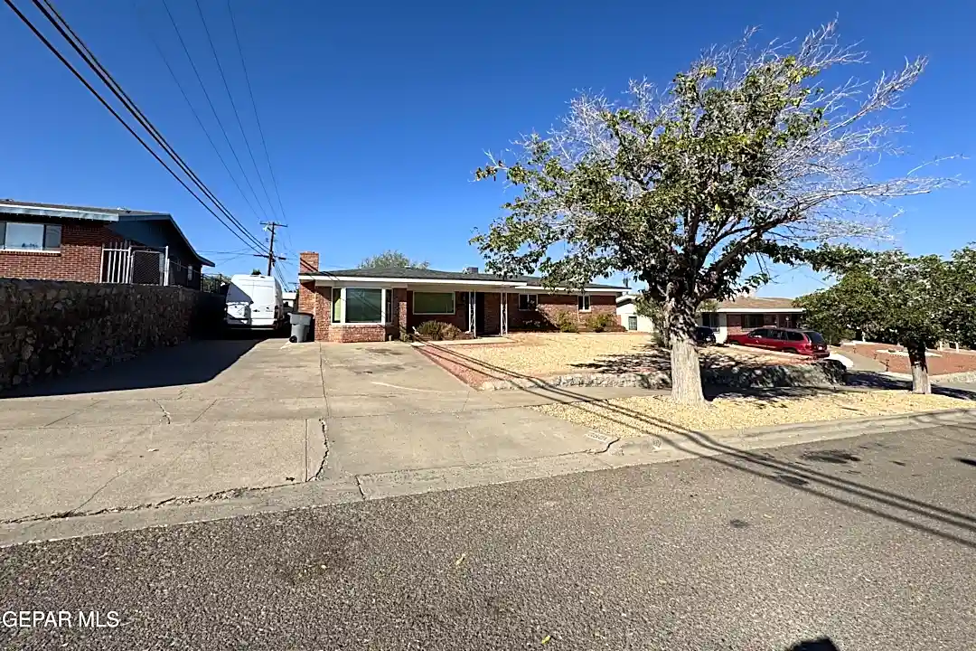 3501 Diamond Dr Houses El Paso, TX 79904