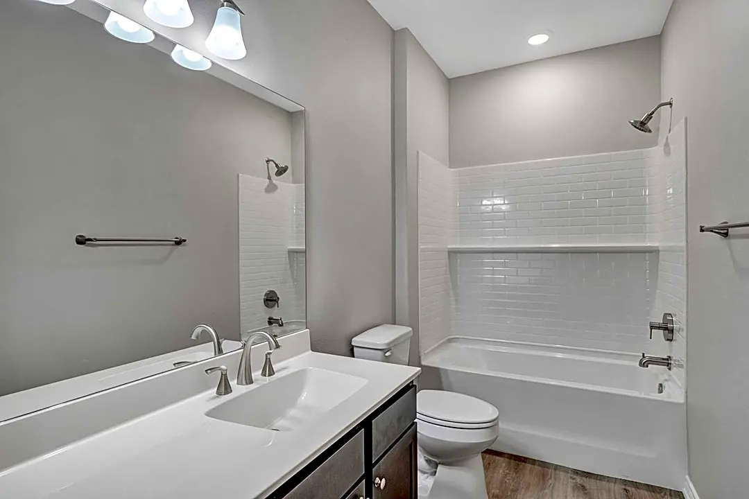 Eagles Crest Townhomes Tyler, TX 75703