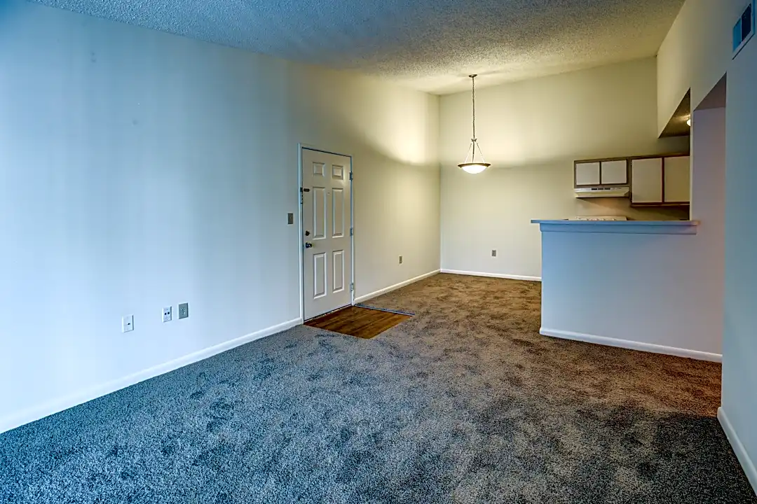 Honey Creek Apartments - Greenwood In 46143