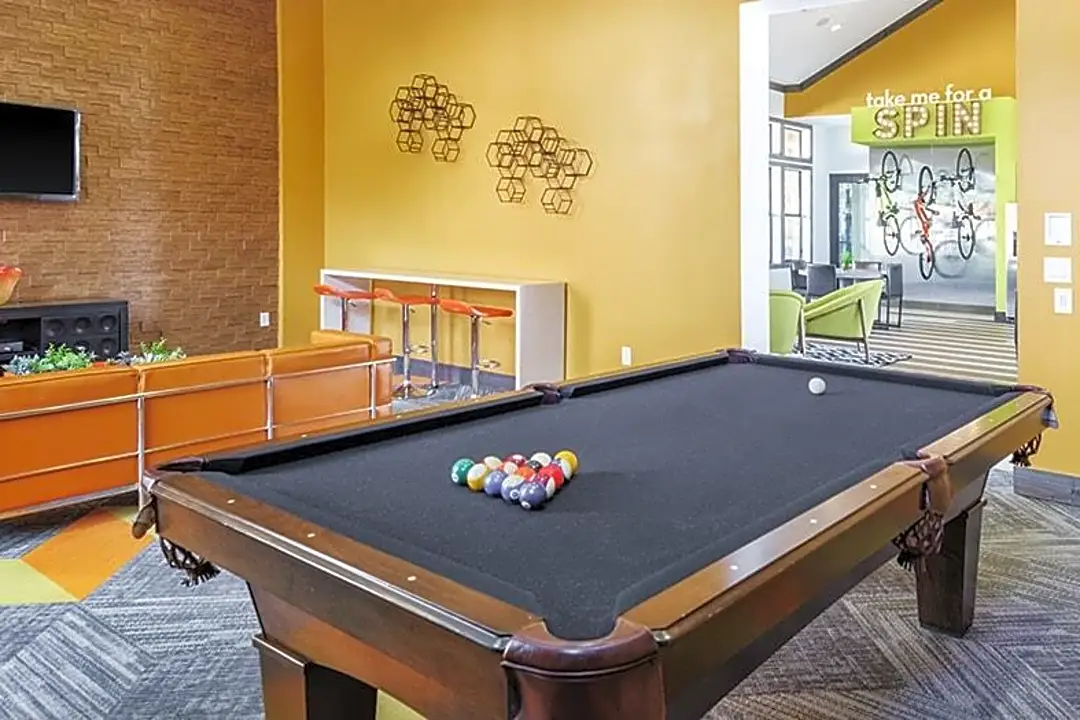 Texas Canyon 8' Pool Table - Display Model – Universal Billiards