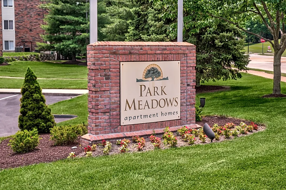 Park Meadows Apartments Reviews, Ratings  Apartments near 398 Enchanted  Pkwy, Ballwin, MO, United States